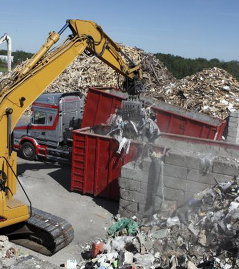 Are you a Machine Driver looking for a new role in Worcester?